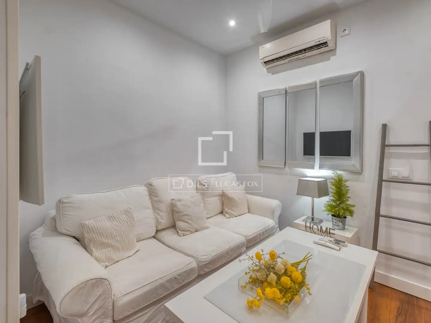 Sala de estar de Piso en venta en Madrid con Aire acondicionado, Parquet y Balcón