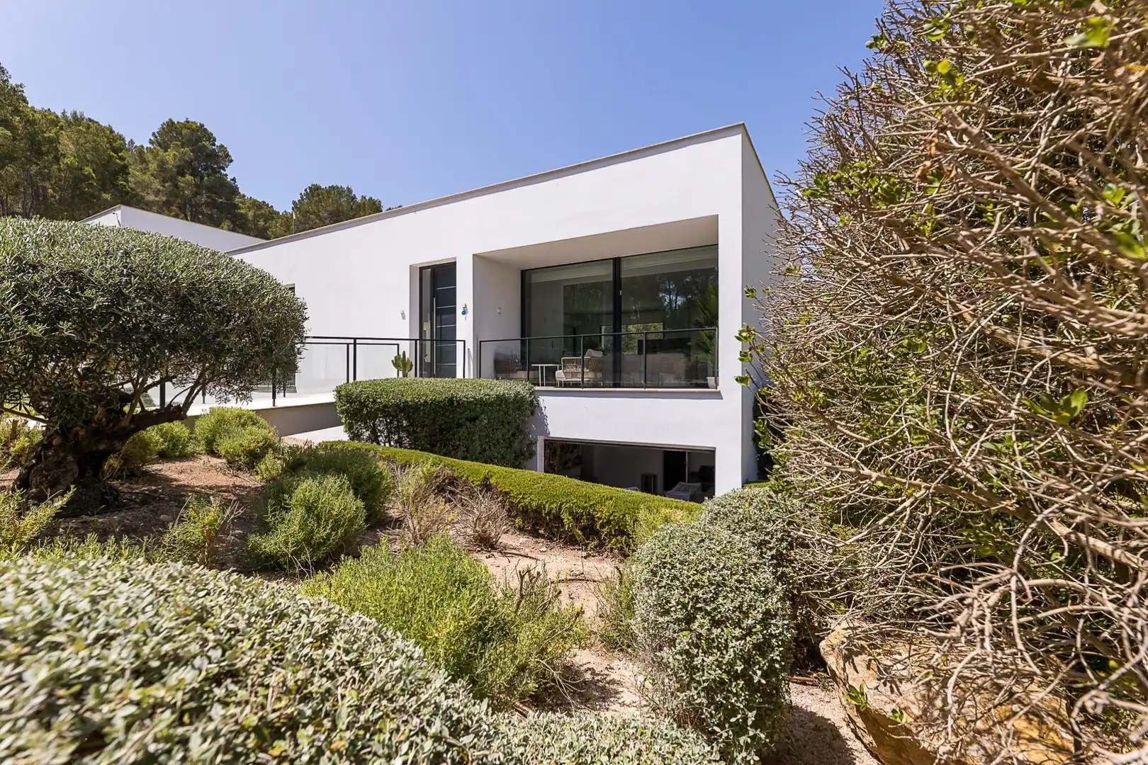 Vista exterior de Casa o xalet en venda en  Palma de Mallorca amb Aire condicionat, Calefacció i Jardí privat