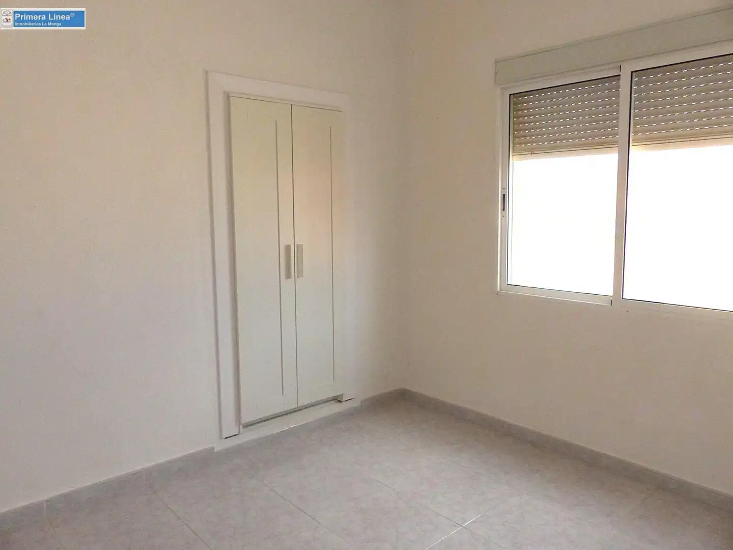 Habitación de Piso en venta en Cartagena con Aire acondicionado, Terraza y Trastero