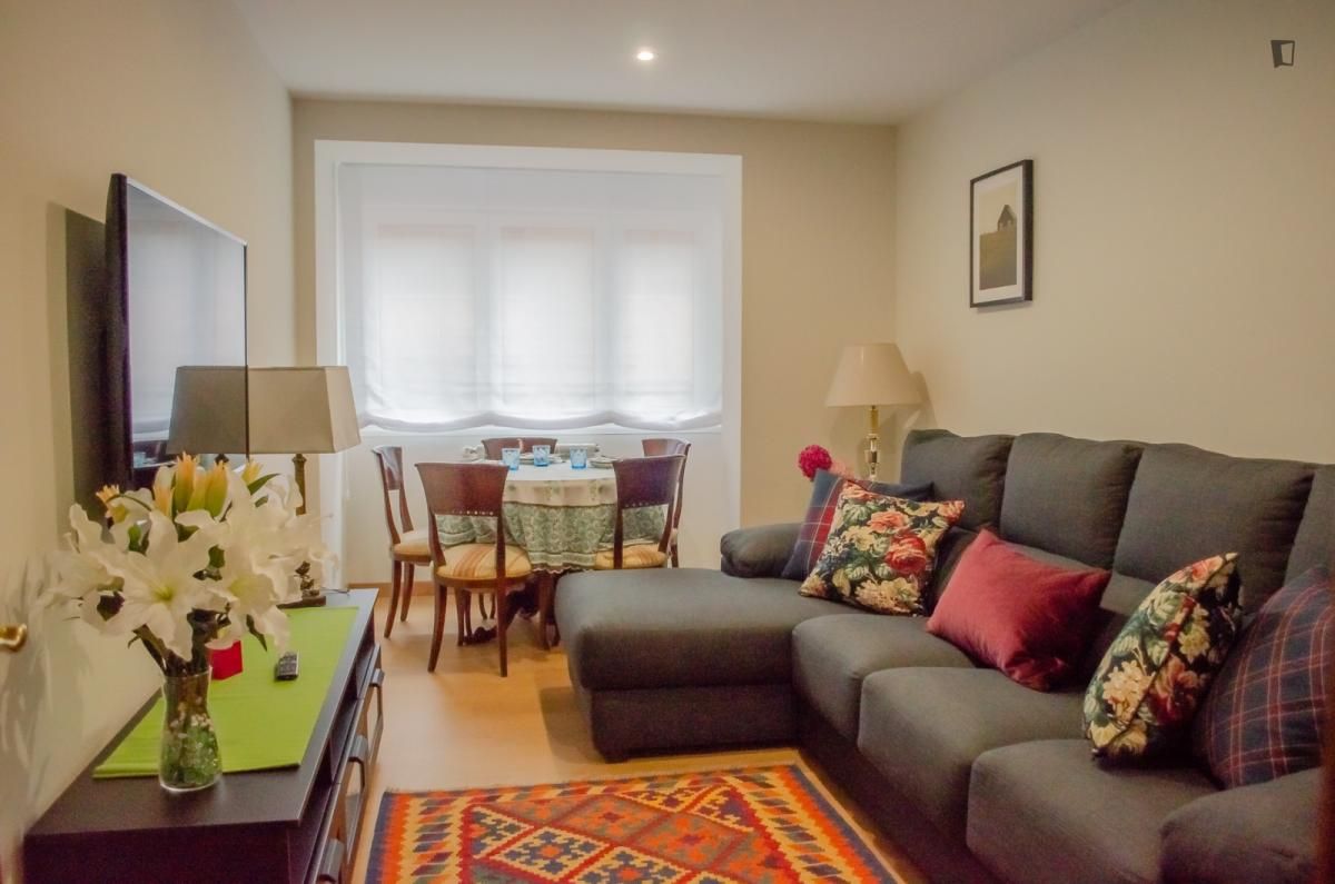 Living room of Apartment to rent in Gijón   with Heating, Furnished and Oven