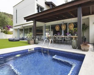 Terrace of House or chalet to rent in Sant Pere de Ribes  with Air Conditioner, Heating and Private garden