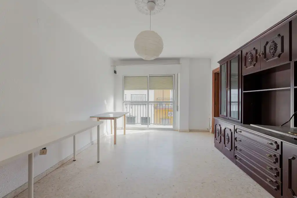 Habitación de Piso en venta en Cantillana