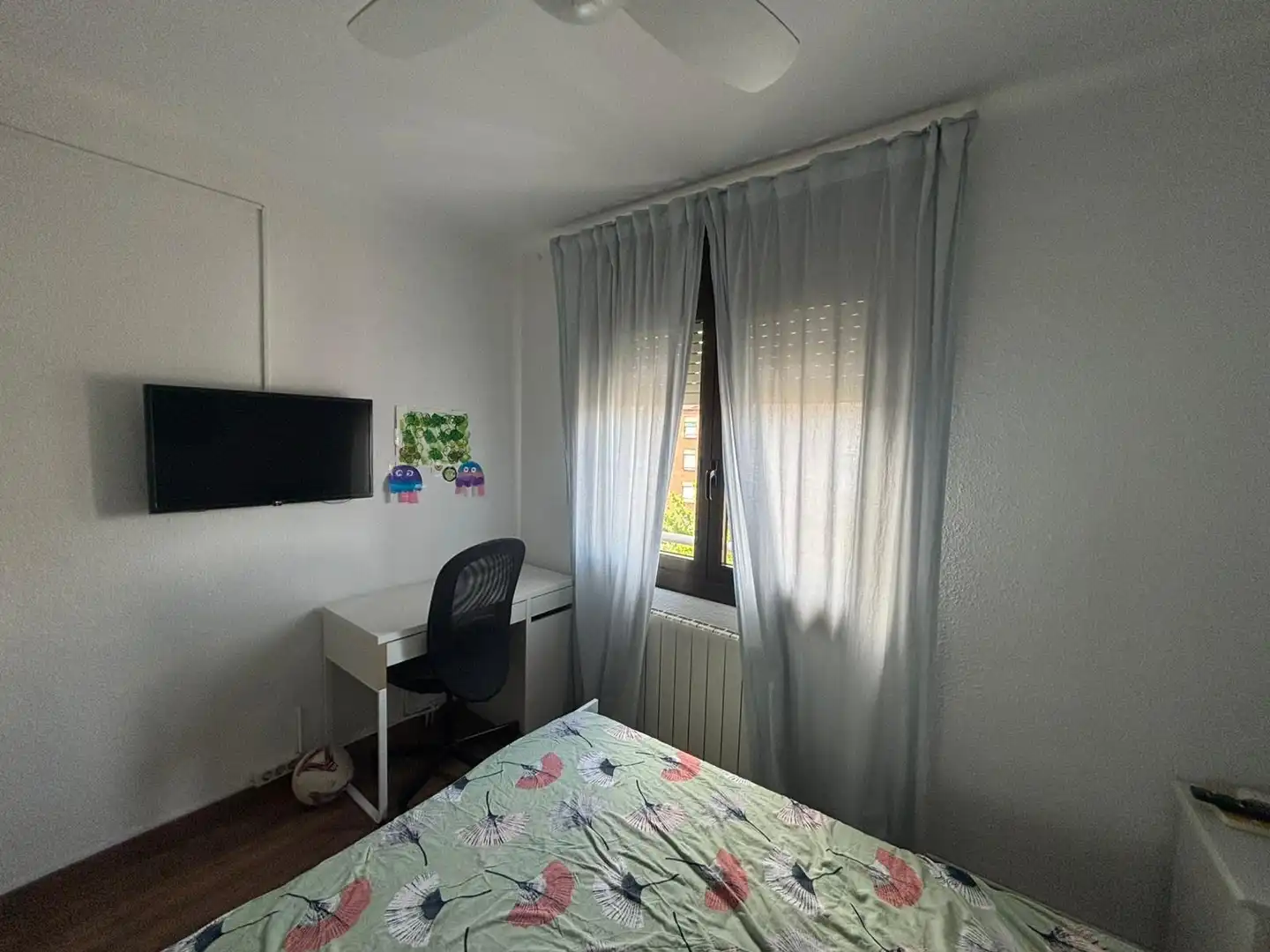 Habitación de Piso en venta en Sabadell con Calefacción