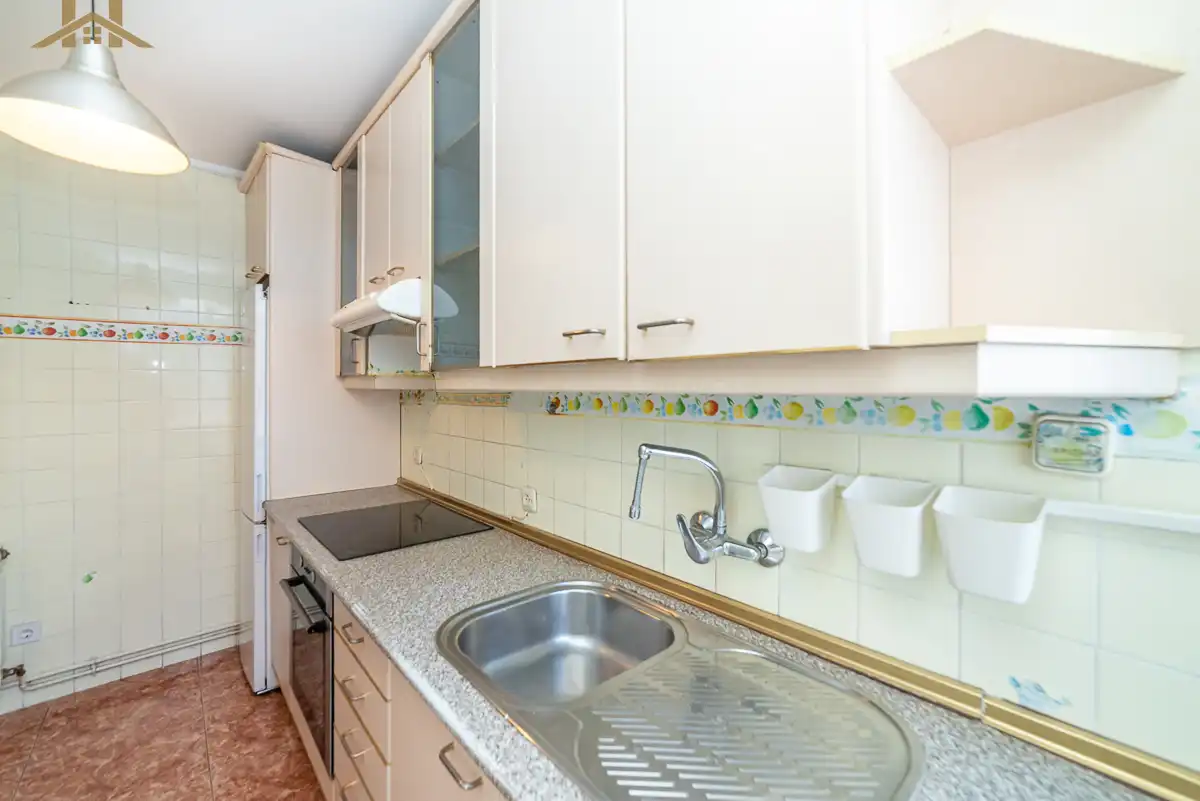 Küche von Wohnung zum Verkauf in Alcorcón mit Heizung, Terrasse und Ofen