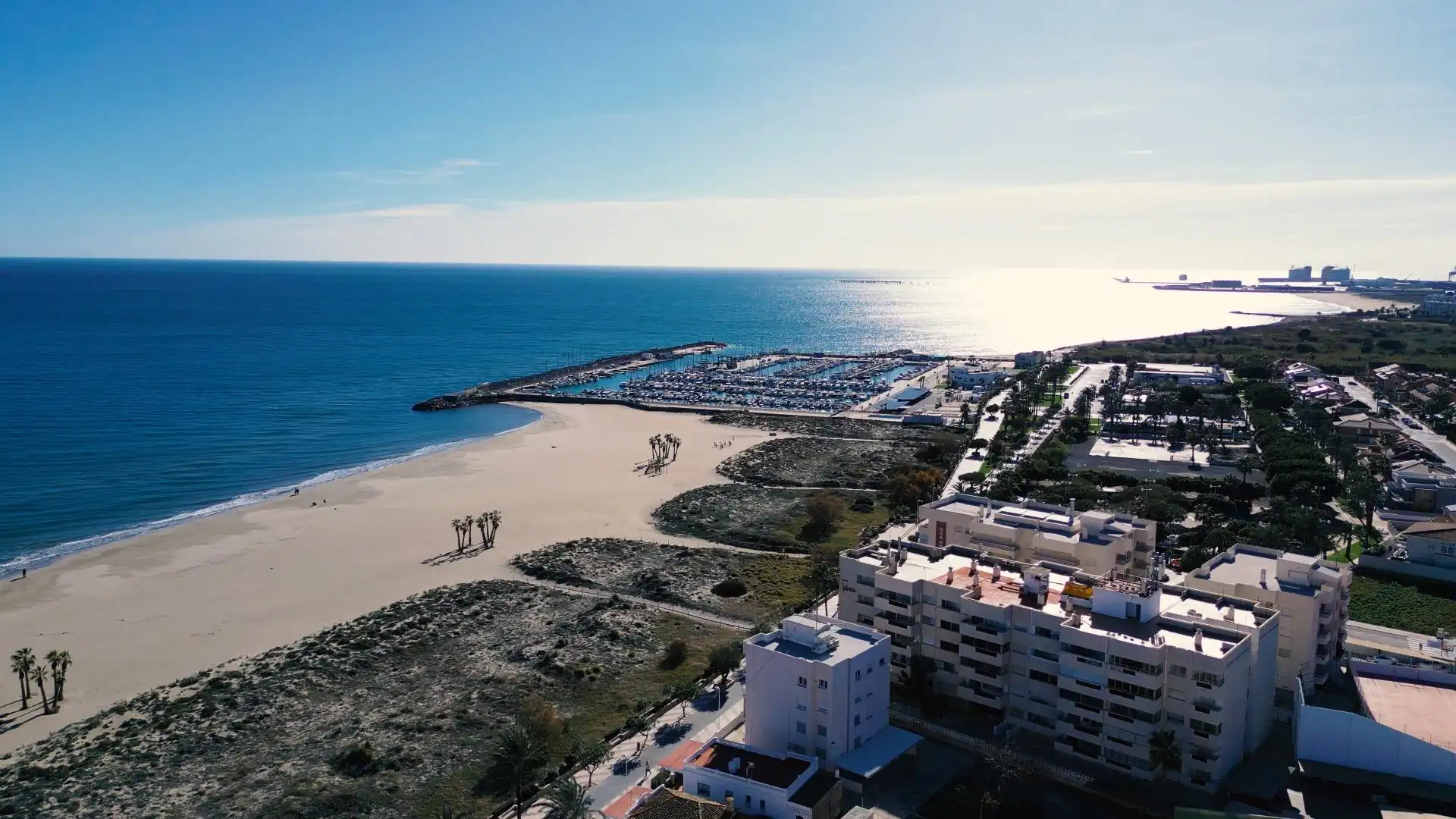 Exterior view of Flat for rent in Canet d'En Berenguer  with Air Conditioner, Heating and Terrace