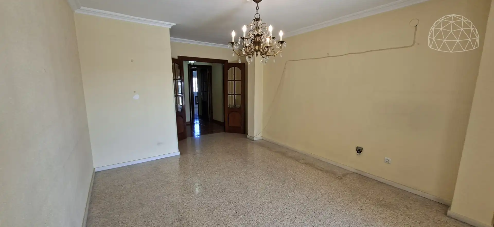 Flat for sale in Sevilla  with Private garden and Balcony