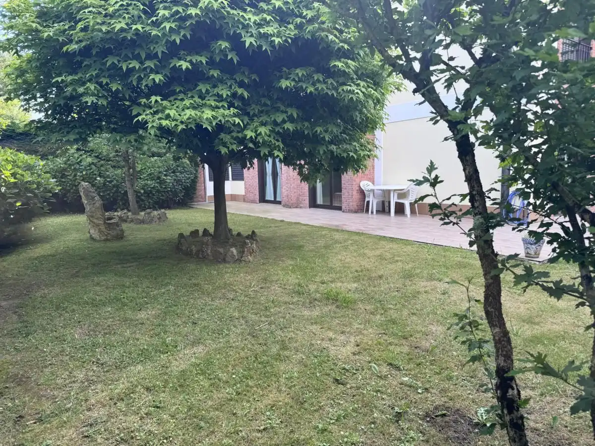 Garten von Wohnung zum Verkauf in Llanes mit Heizung, Privatgarten und Terrasse
