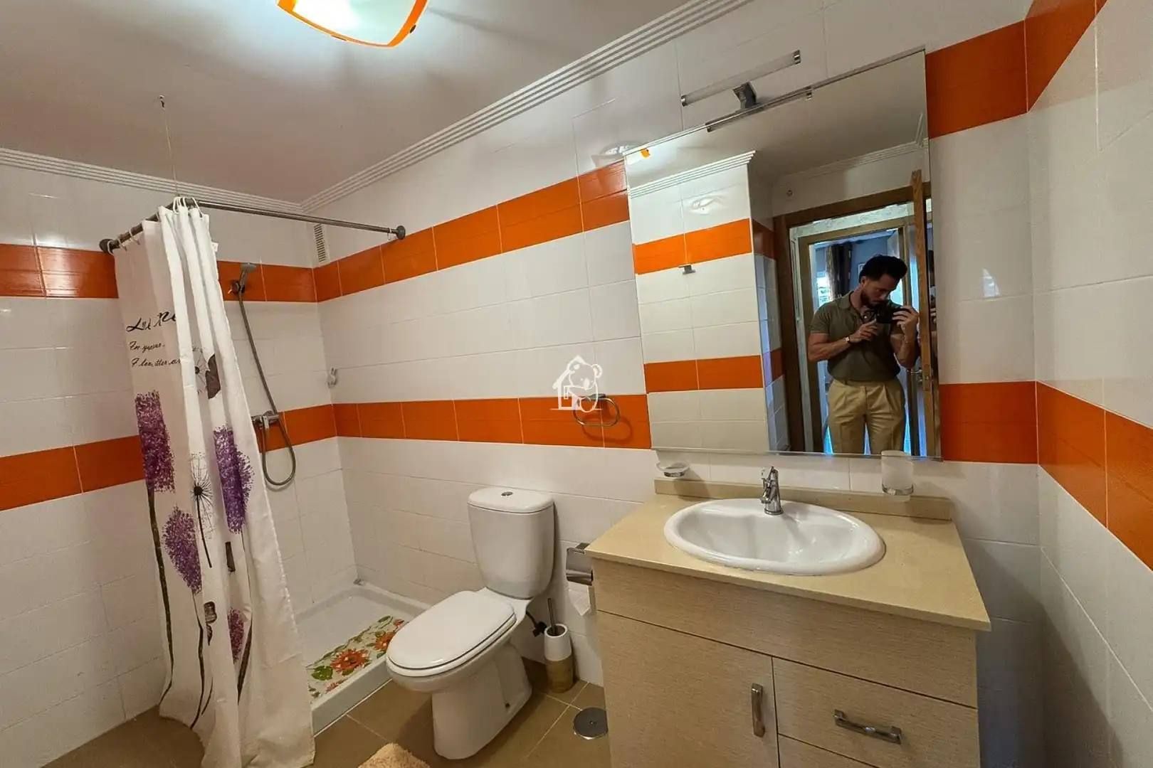 Bathroom of Apartments for rent in Orihuela Costa