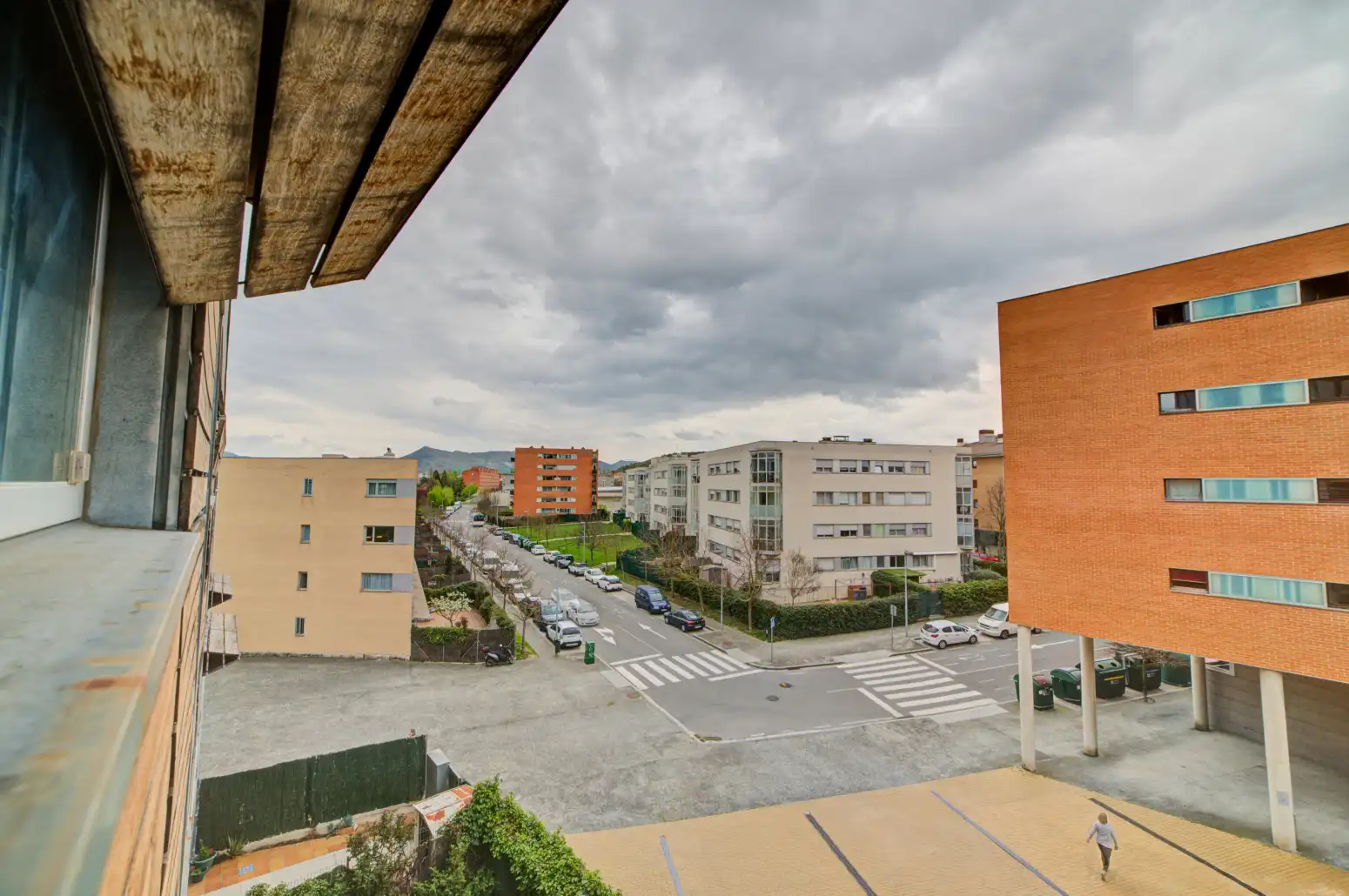Vista exterior de Piso de alquiler en  Pamplona / Iruña con Calefacción, Parquet y Trastero