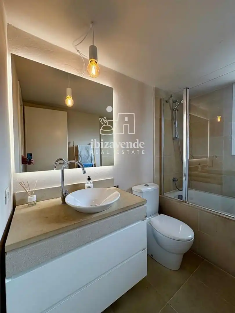 Casa adosada en venta en Mont Blanc, Santa Eulària