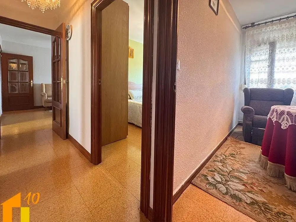 Piso en venta en Burgos con Calefacción