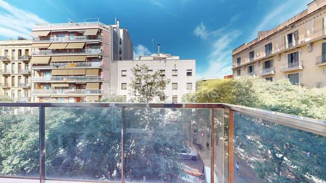 Apartamento en Venta en El Camp de l'Arpa del Clot