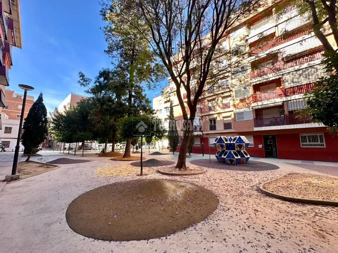 Vista exterior de Pis en venda en Murcia amb Aire condicionat i Terrassa