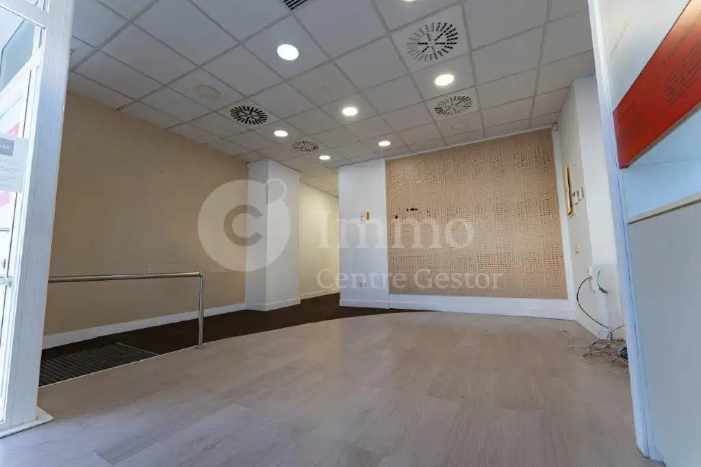 Local de alquiler en Lleida con Aire acondicionado, Calefacción y Parquet