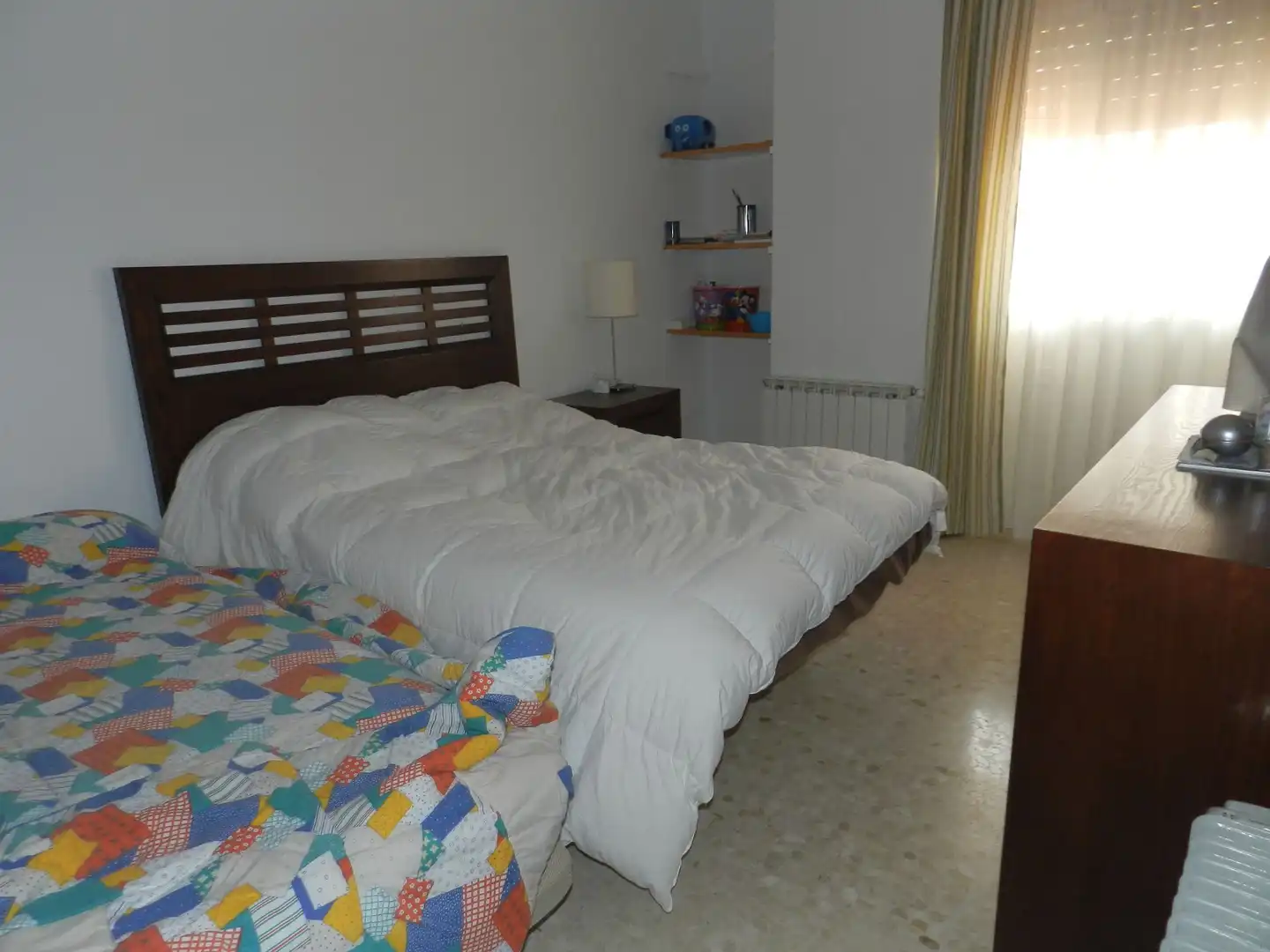 Dormitori de Casa o xalet en venda en Linares amb Aire condicionat, Calefacció i Jardí privat