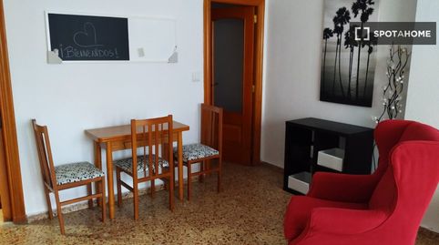 Foto 3 de Piso de alquiler en L'Amistat, Valencia Capital
