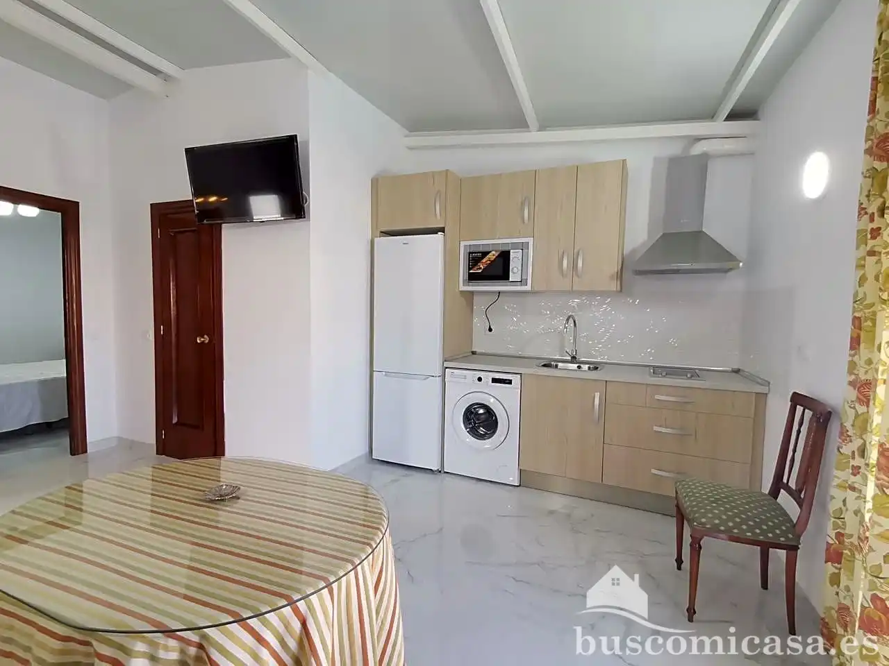 Estudio de alquiler en Isaac Peral, Centro ciudad