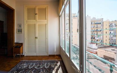 Bedroom of Flat for sale in  Barcelona Capital  with Air Conditioner, Heating and Terrace