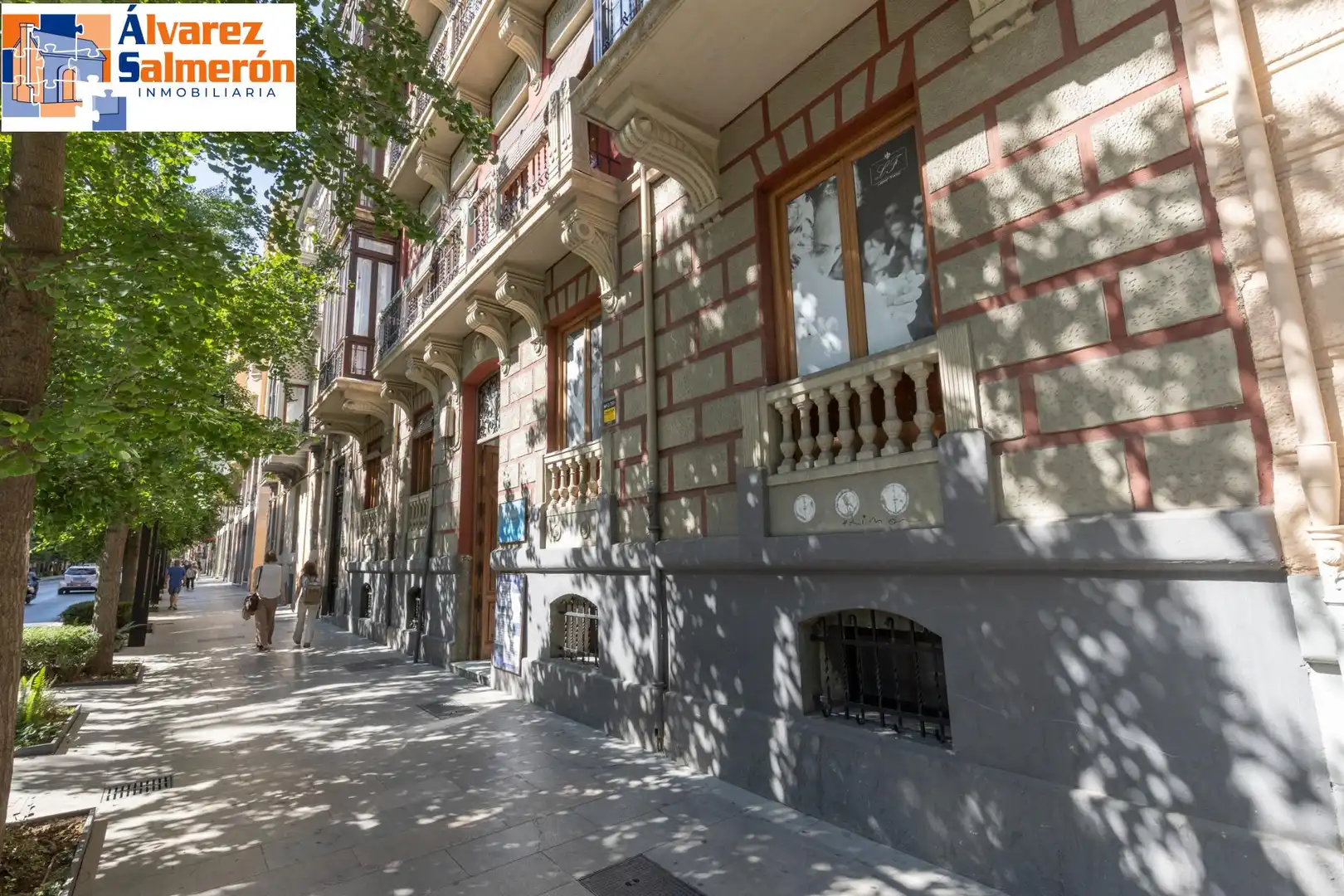 Vista exterior de Piso en venta en Granada