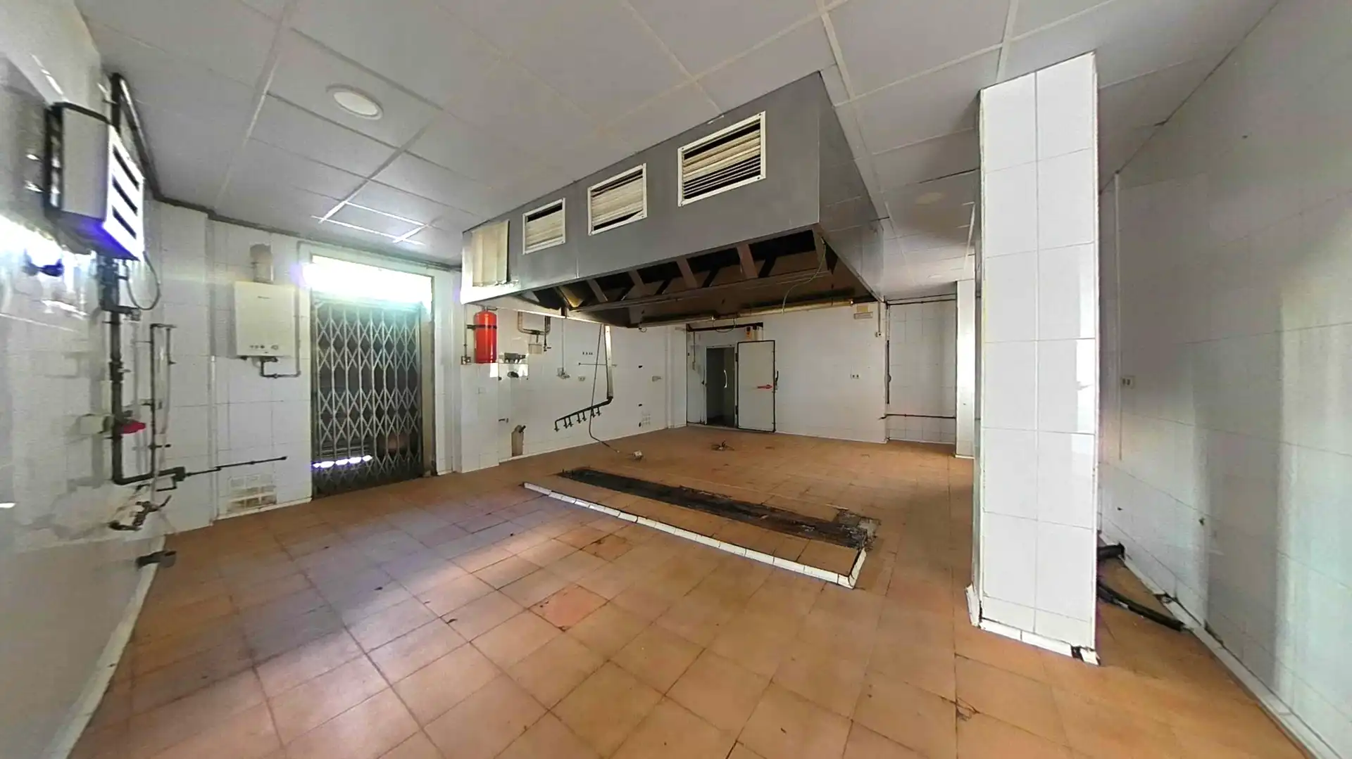 Local en venda a El Prat de Llobregat, Barcelona