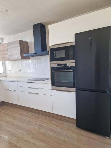 Piso en Alquiler en El Cristo - Cayetano Roldán