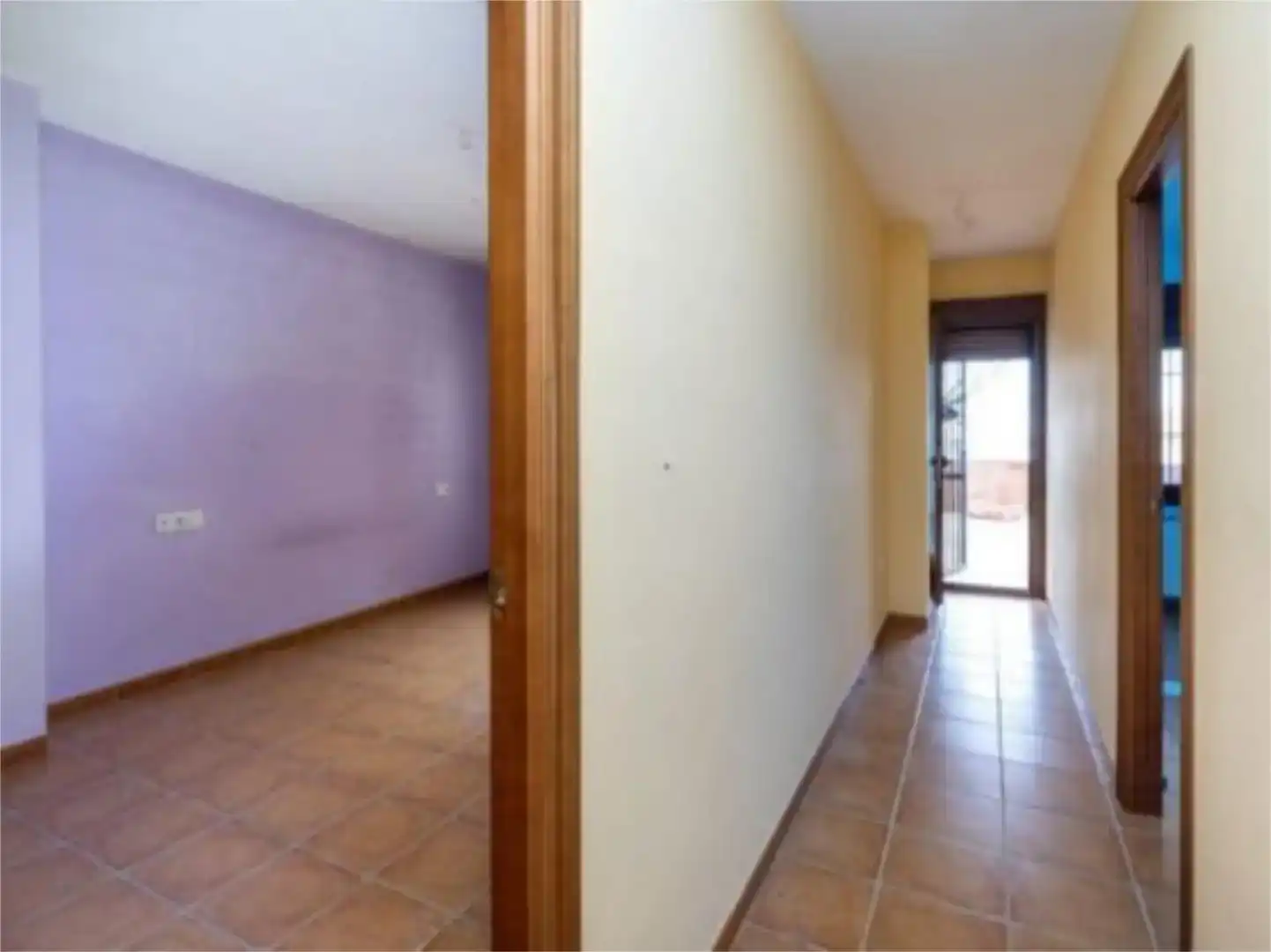 Casa adosada en venda en Villamena amb Traster, Moblat i Balcó