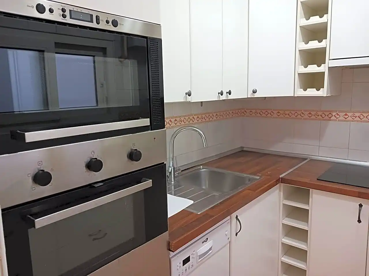 Cuina de Pis de lloguer en Madrid amb Aire condicionat, Calefacció i Parquet