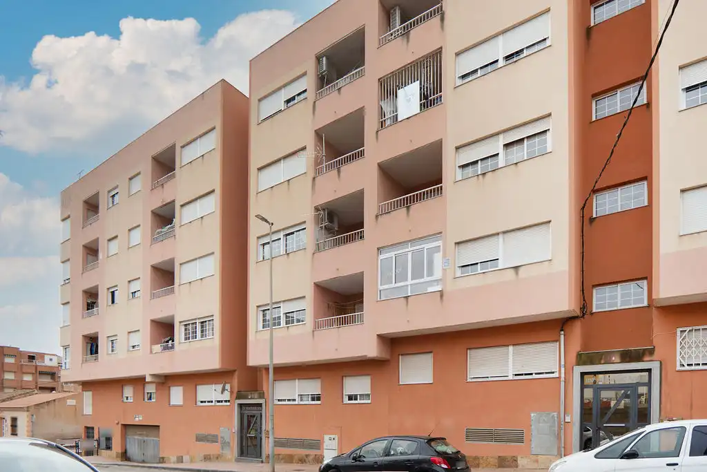 Aparcament amb ascensor en venda a C/ Doctor Mariano Ruiz, imagen 2