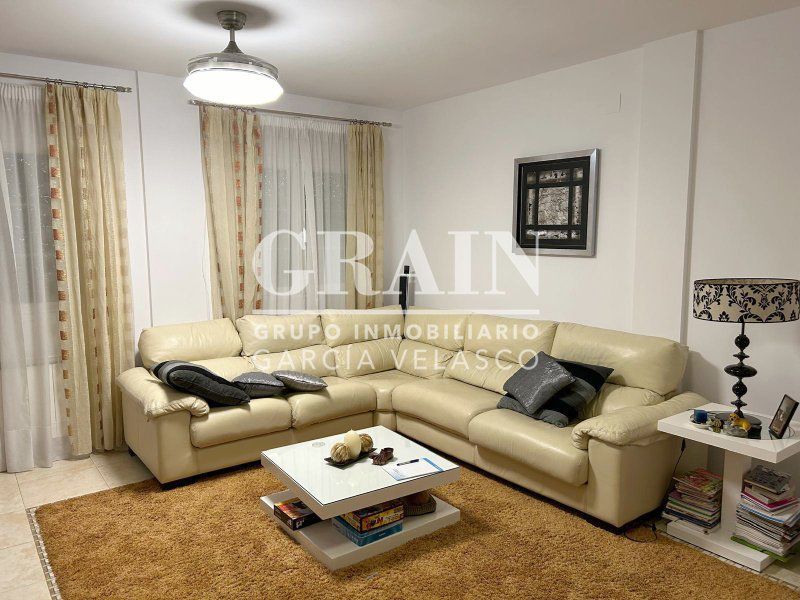 Living room of Single-family semi-detached for sale in Fuensanta  with Heating, Terrace and Storage room