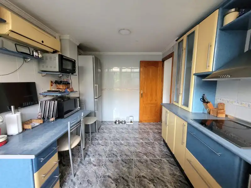 Cocina de Piso en venta en Bailén - Miraflores