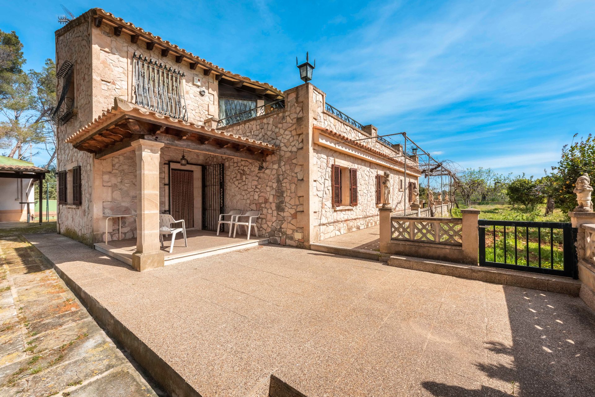 Exterior view of Country house for sale in  Palma de Mallorca  with Air Conditioner, Heating and Private garden