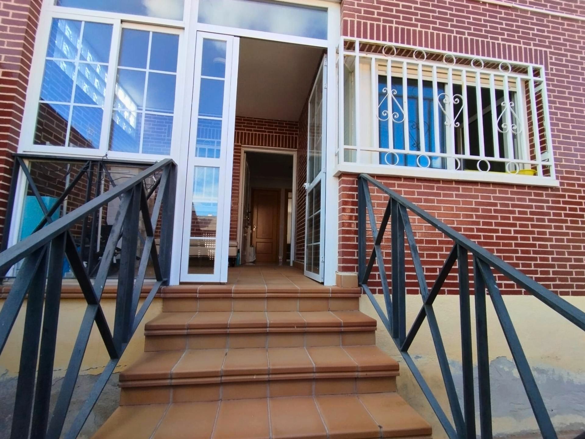 Casa adosada en venda en Rivas-Vaciamadrid amb Aire condicionat, Calefacció i Forn