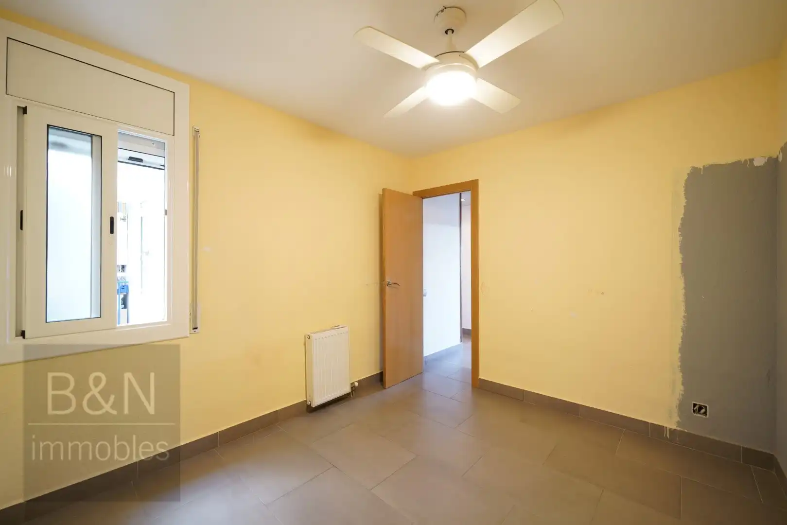 Bedroom of Flat for sale in Terrassa  with Air Conditioner, Heating and Balcony