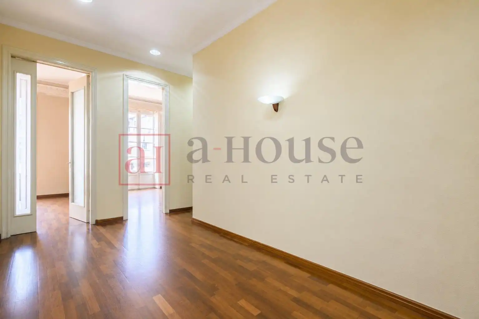 Appartamento con terrazza in vendita a Carrer de Casp, imagen 12