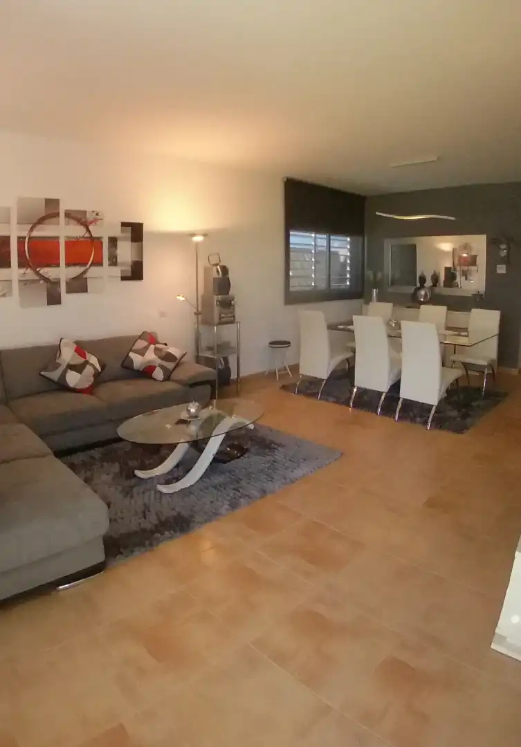 Sala d'estar de Planta baixa en venda en L'Ampolla amb Aire condicionat, Calefacció i Forn