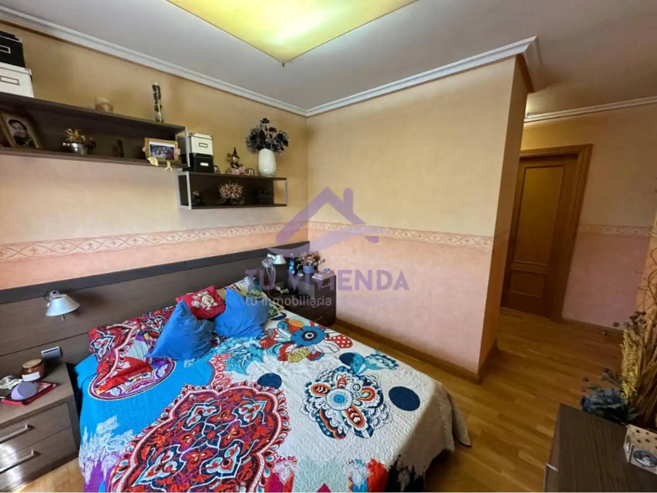 Bedroom of Attic for sale in Valladolid  with Heating, Parquet flooring and Terrace