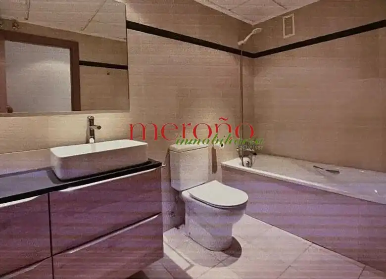 Badezimmer von Wohnung zur Miete in Elche / Elx mit Klimaanlage, Terrasse und Möbliert