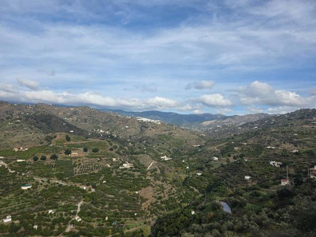 Terreno en Venta en Sayalonga