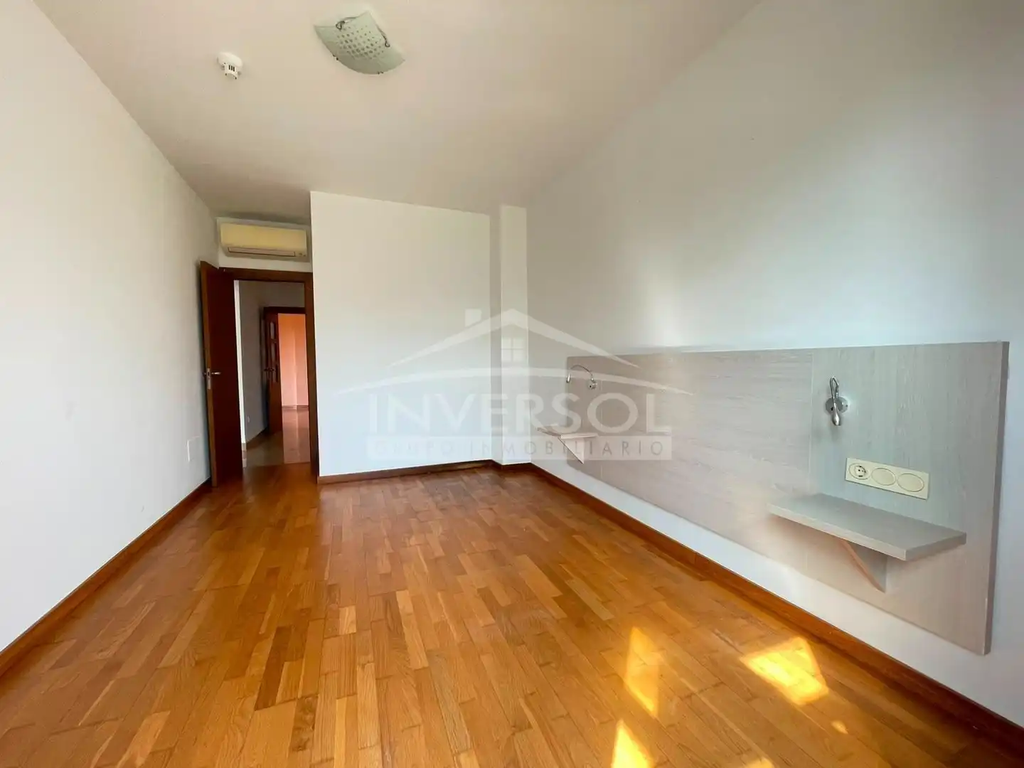 Sala de estar de Piso en venta en El Ejido con Terraza, Horno y Balcón