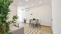 Living room of Flat for sale in  Barcelona Capital  with Air Conditioner, Heating and Balcony