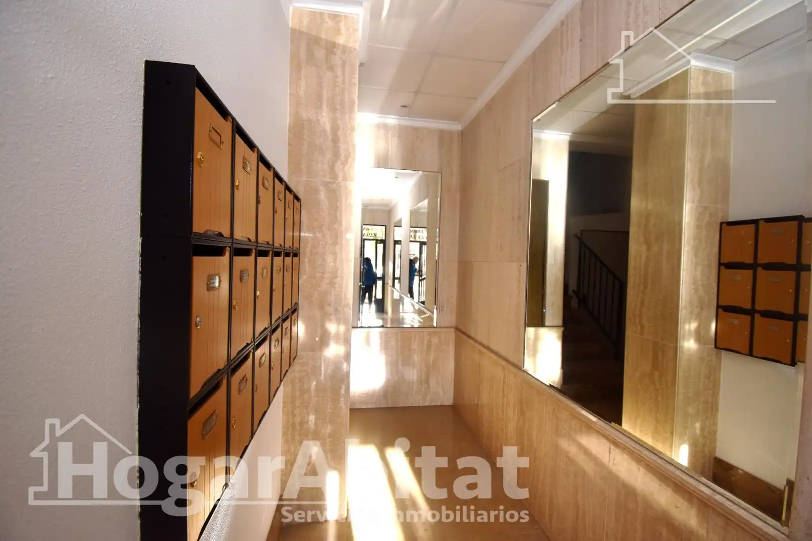 Piso con terraza en venta en Calle Penyagolosa, imagen 62