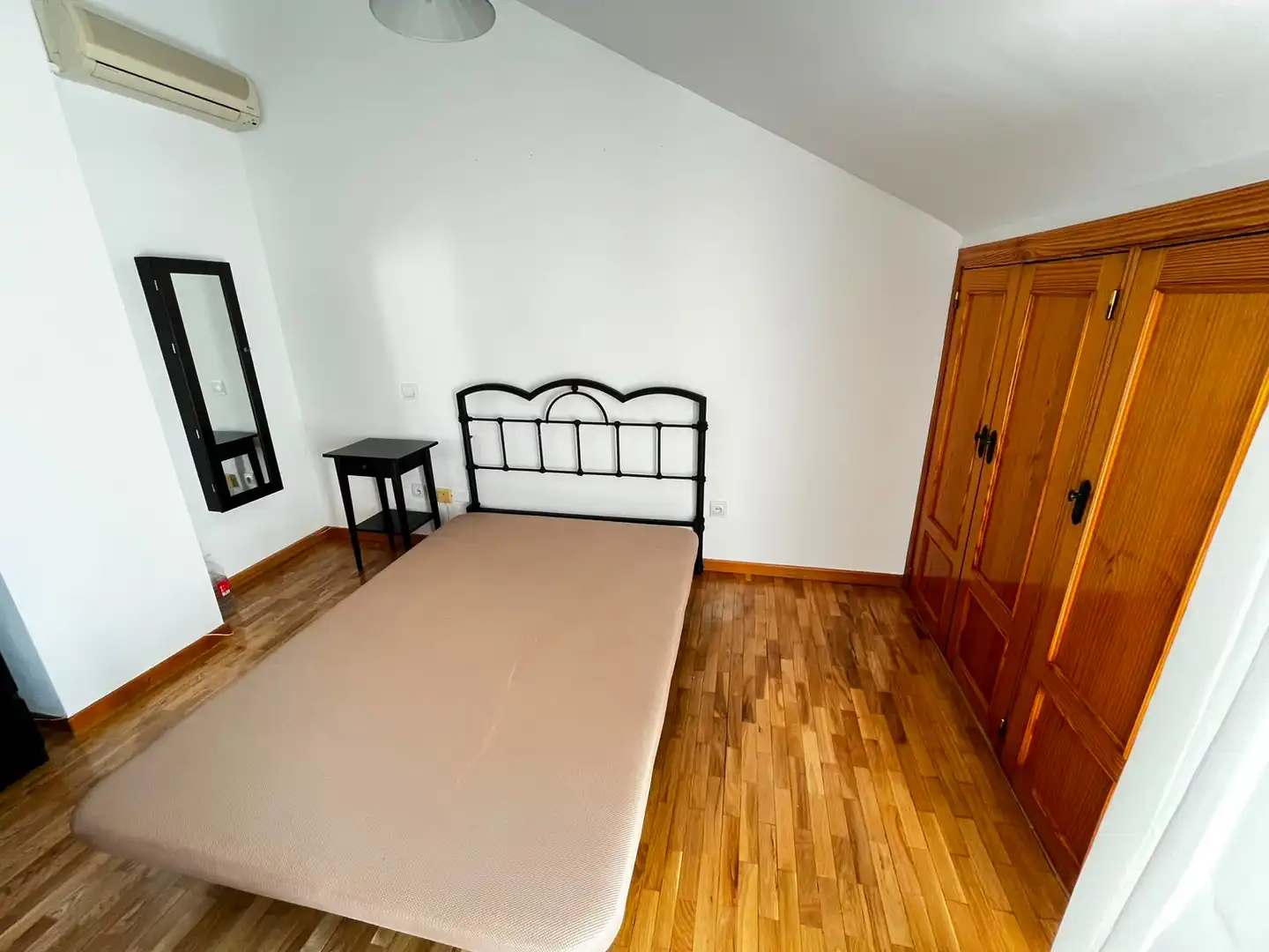 Schlafzimmer von Maisonette zur Miete in Ciudad Real mit Möbliert