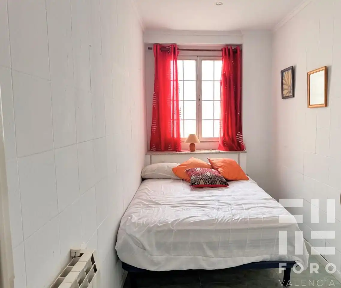 Habitación de Piso en venta en Valencia con Aire acondicionado y Terraza