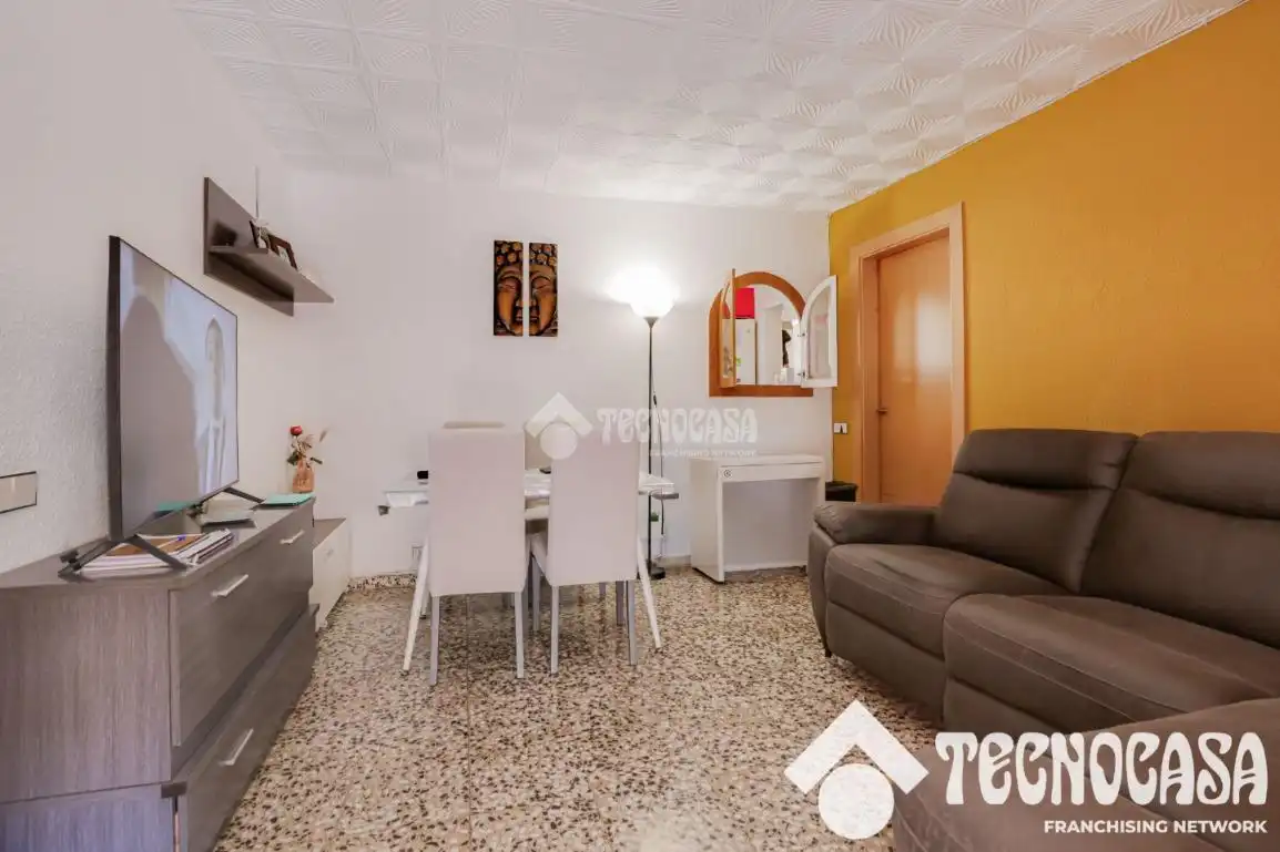 Sala de estar de Piso en venta en Viladecans con Trastero y Balcón