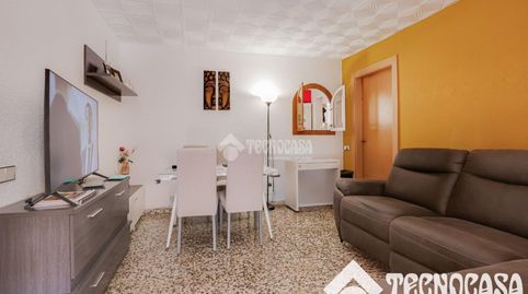 Foto 2 de Piso en venta en Torrent Ballester, Viladecans