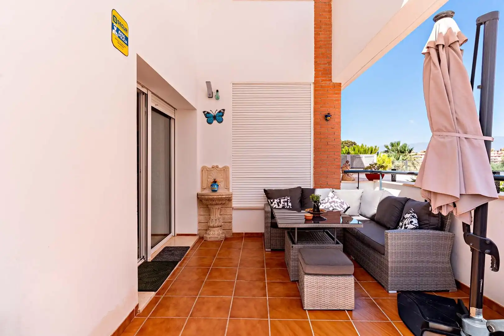 Terraza de Planta baja en venta en Roquetas de Mar con Aire acondicionado, Calefacción y Jardín privado