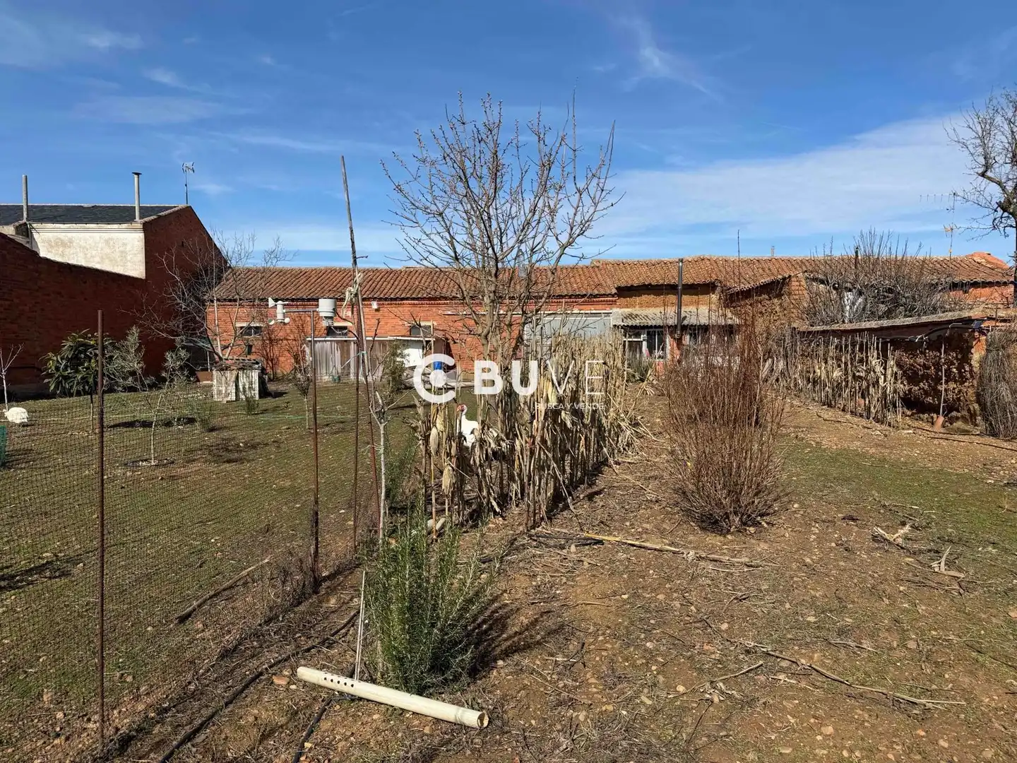 Houses for sale in Bustillo del Páramo  with Heating, Terrace and Storage room