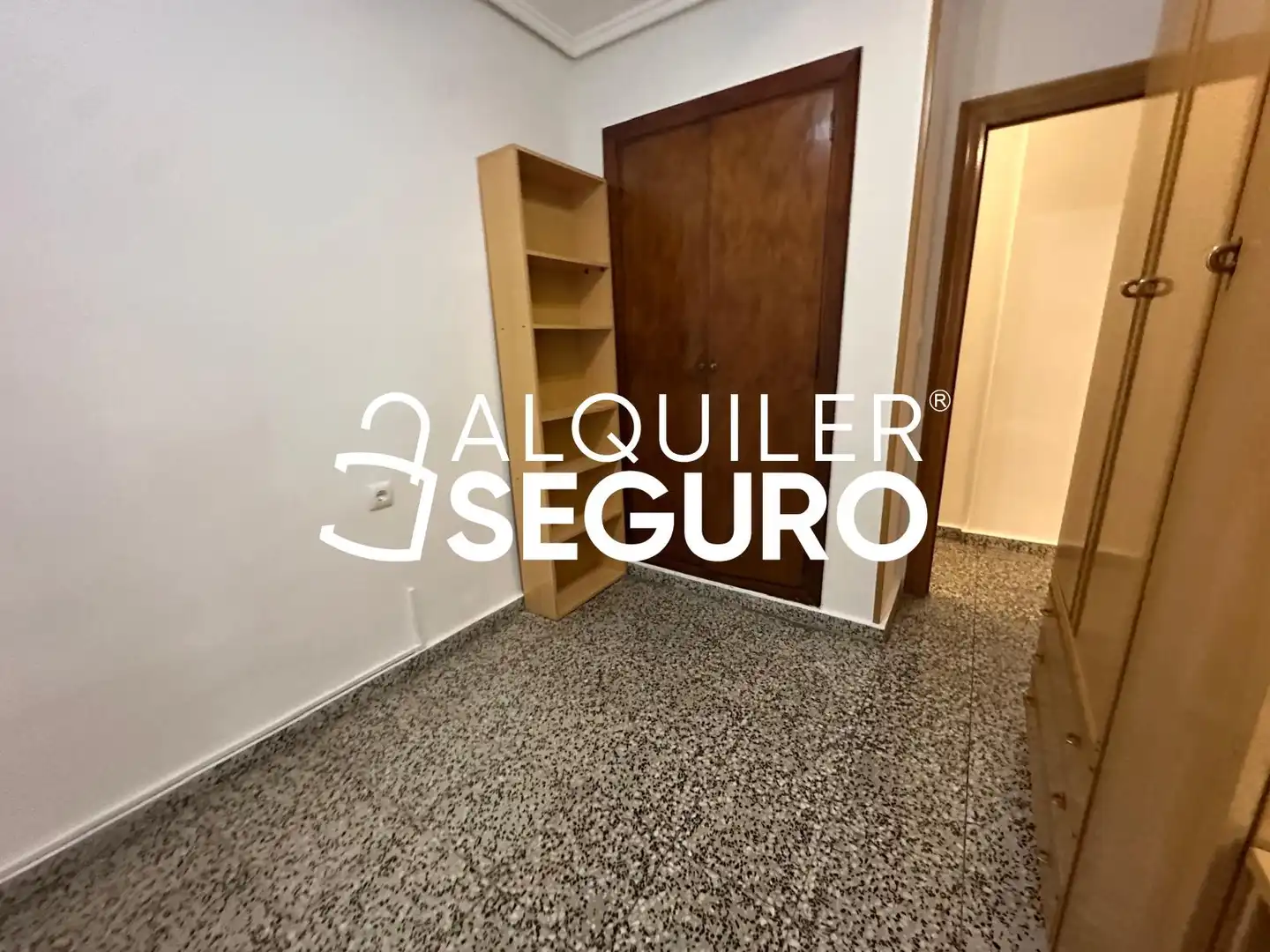 Bedroom of Flat for rent in Valencia  with Air Conditioner and Furnished