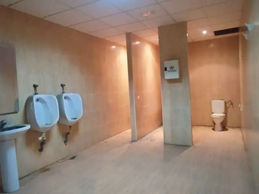 Bathroom of Commercial properties for rent in Villanueva de Algaidas  with Terrace