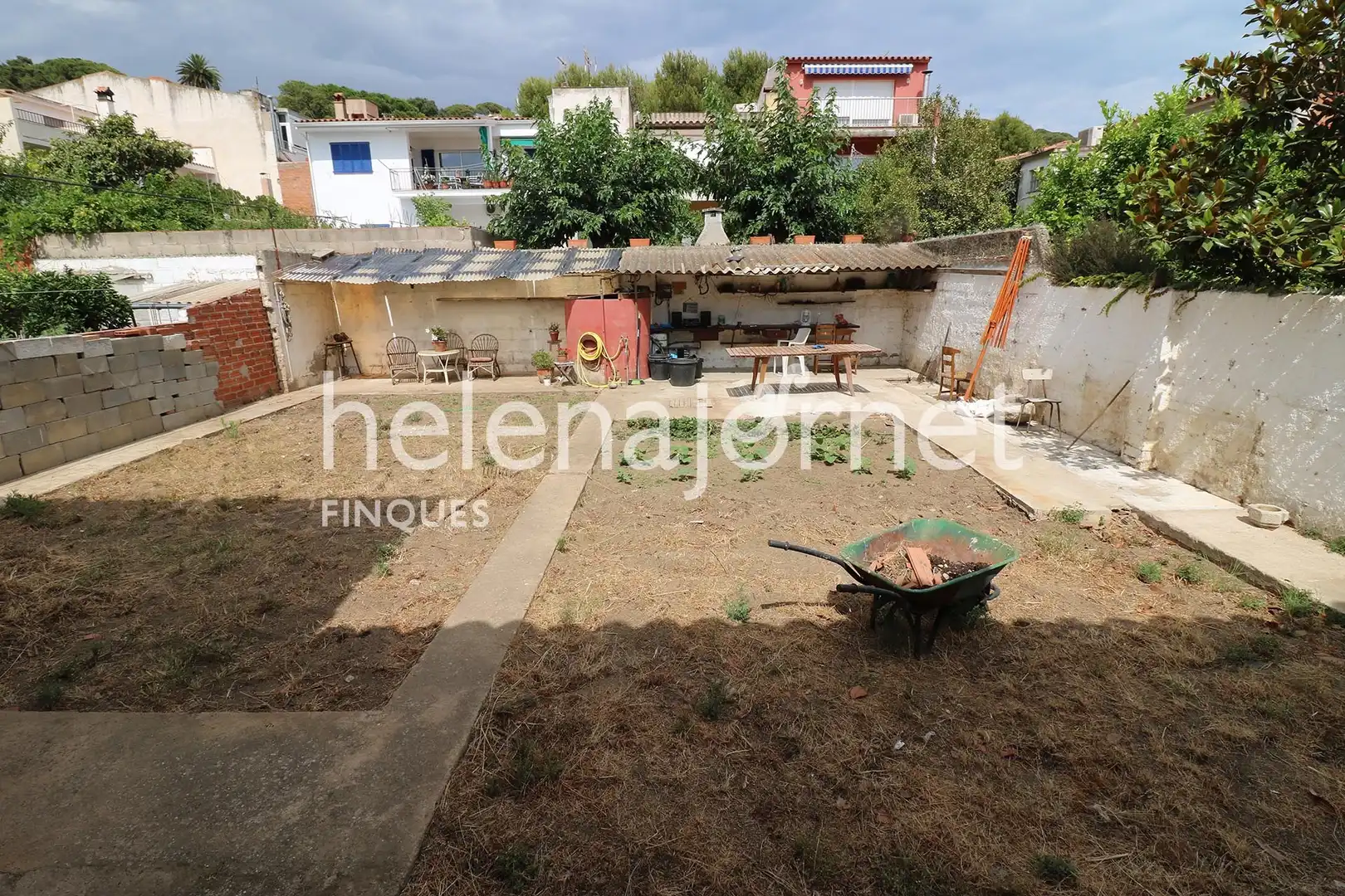 Casa adosada en venta en Sant Feliu de Guíxols con Amueblado